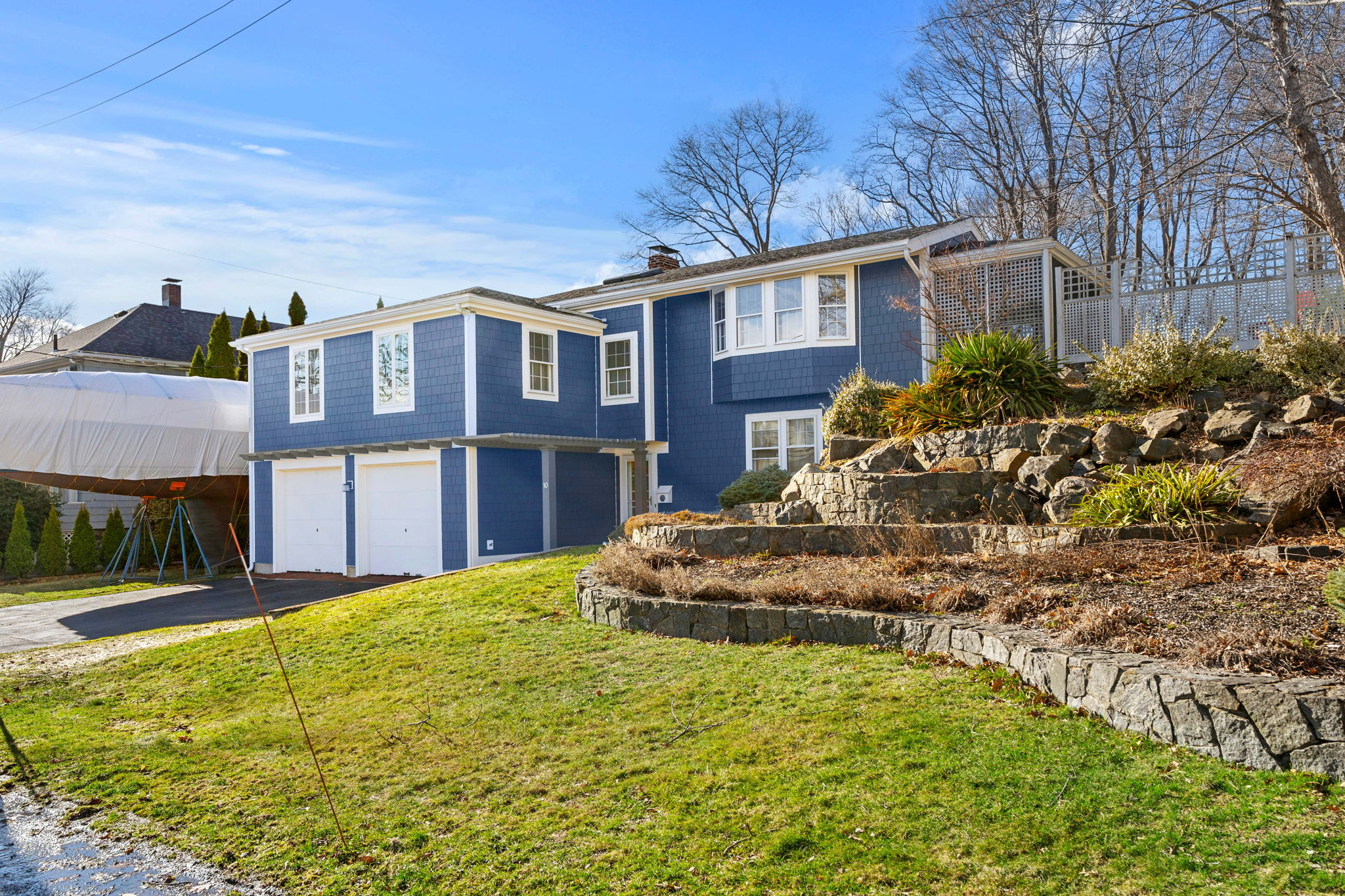 10 W Cottage St, Marblehead, MA 01945, USA Photo 8