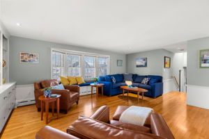 10 W Cottage St, Marblehead, MA 01945, USA Photo 51