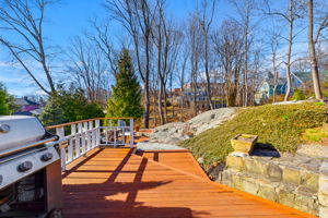 10 W Cottage St, Marblehead, MA 01945, USA Photo 14