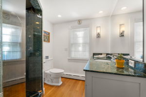 10 W Cottage St, Marblehead, MA 01945, USA Photo 61