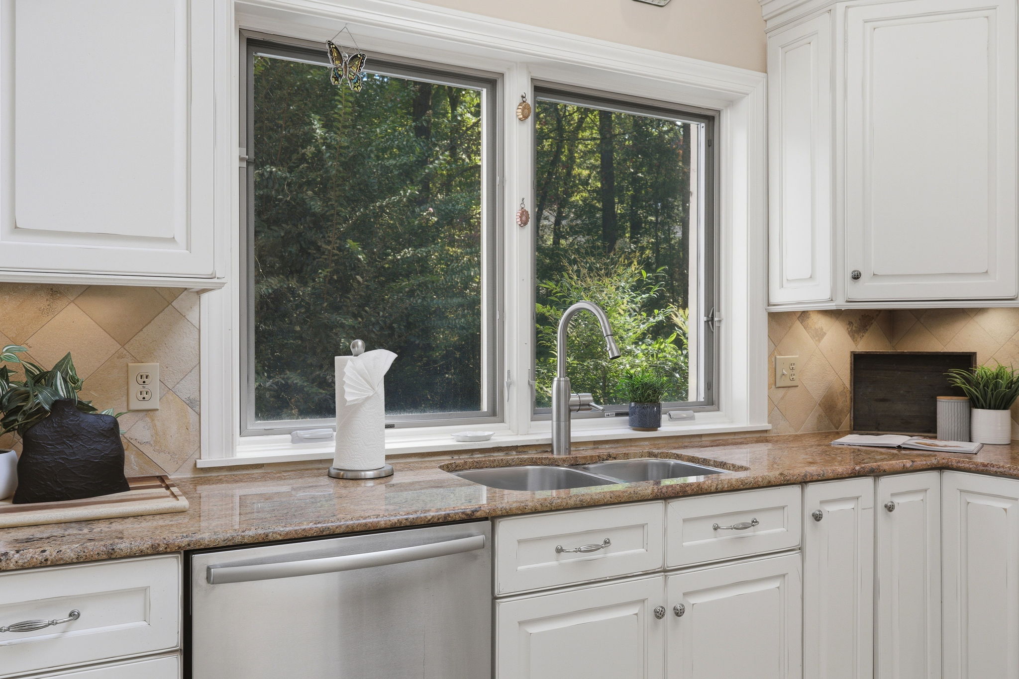 15-Kitchen