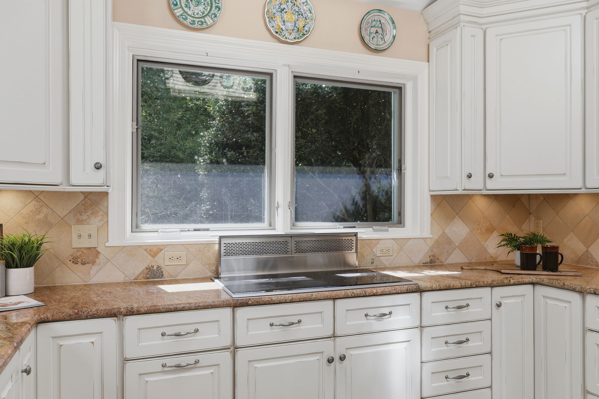 16-Kitchen