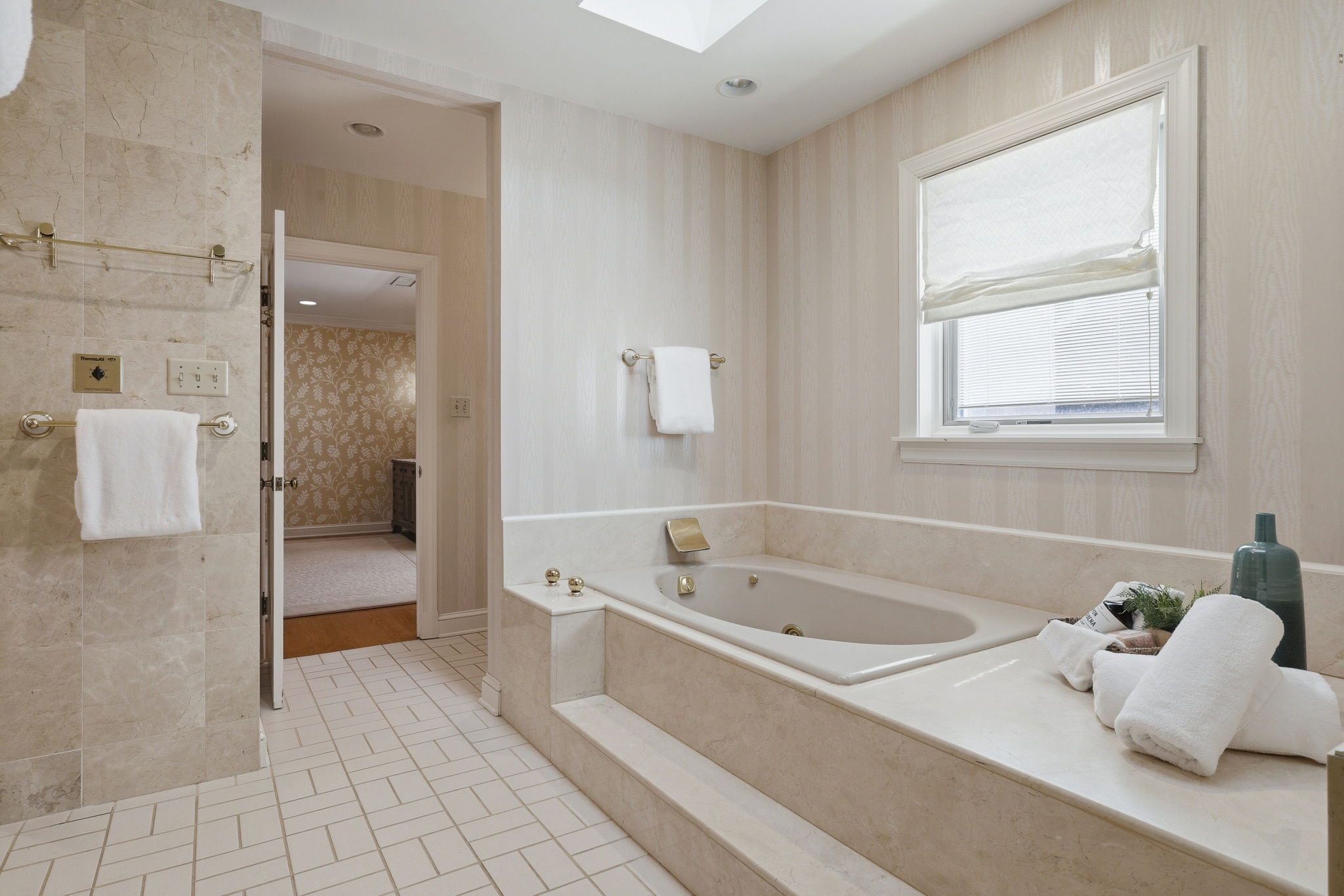 40-Primary Bathroom