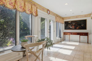 26-Sunroom