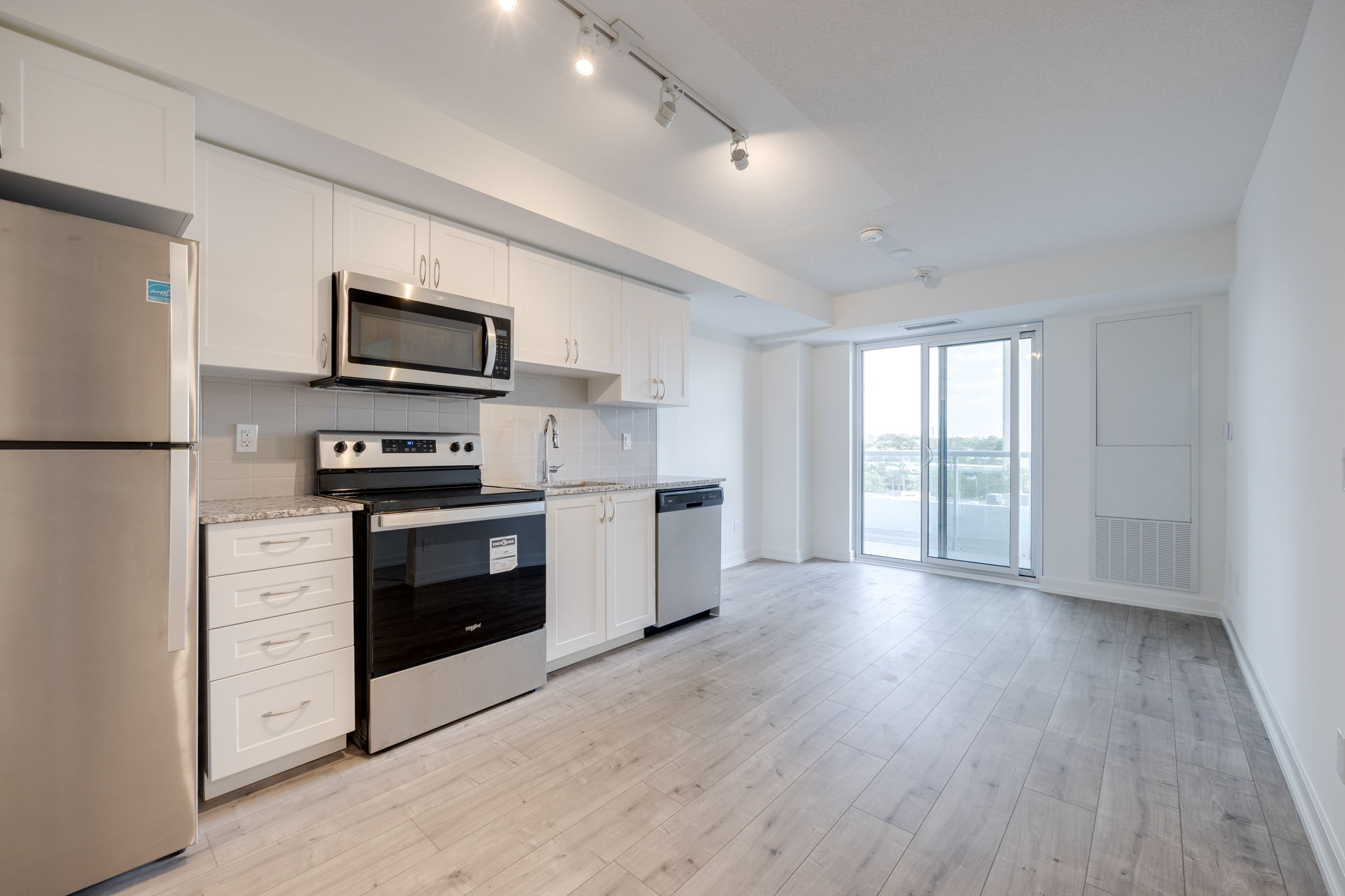 Toronto property showcase — delivered property photograph 4