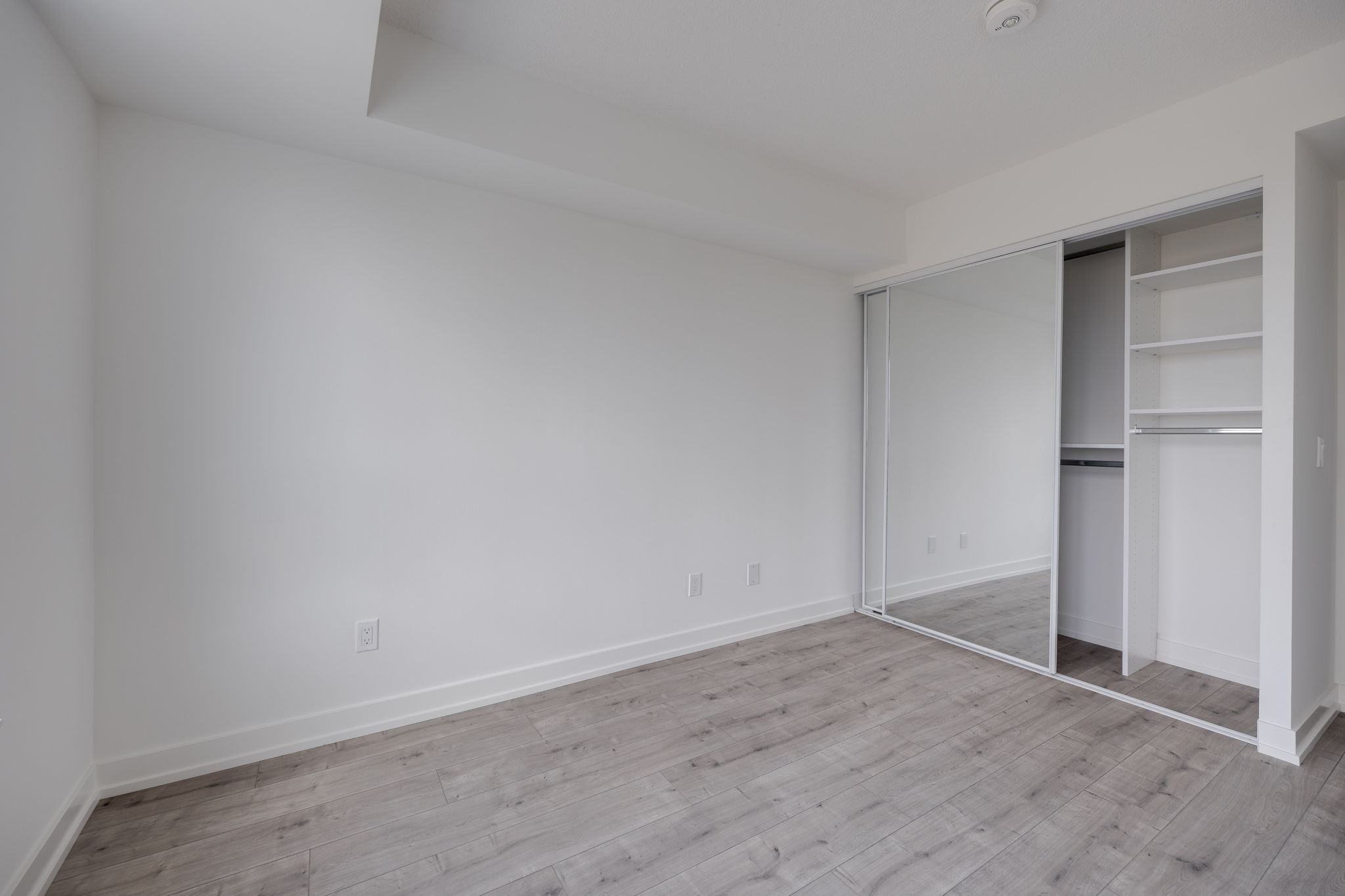 Toronto property showcase — delivered property photograph 11