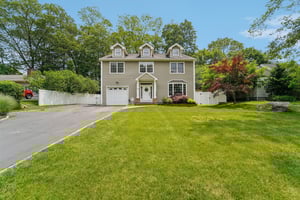 Willow Dr-1206-002.jpg