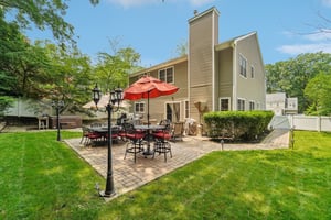 Willow Dr-1206-060.jpg