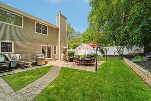 Willow Dr-1206-062.jpg