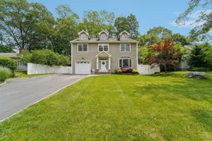 Willow Dr-1206-002