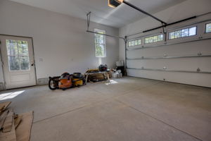  Photo 35