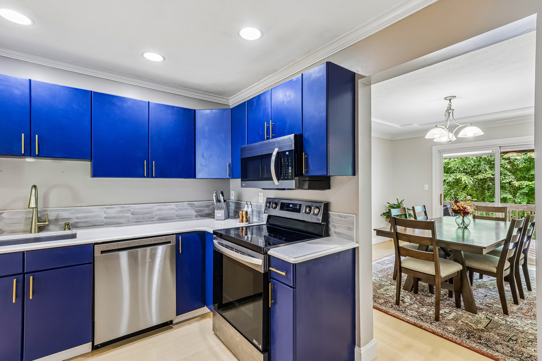 Yale Ave-S0707-016.jpg