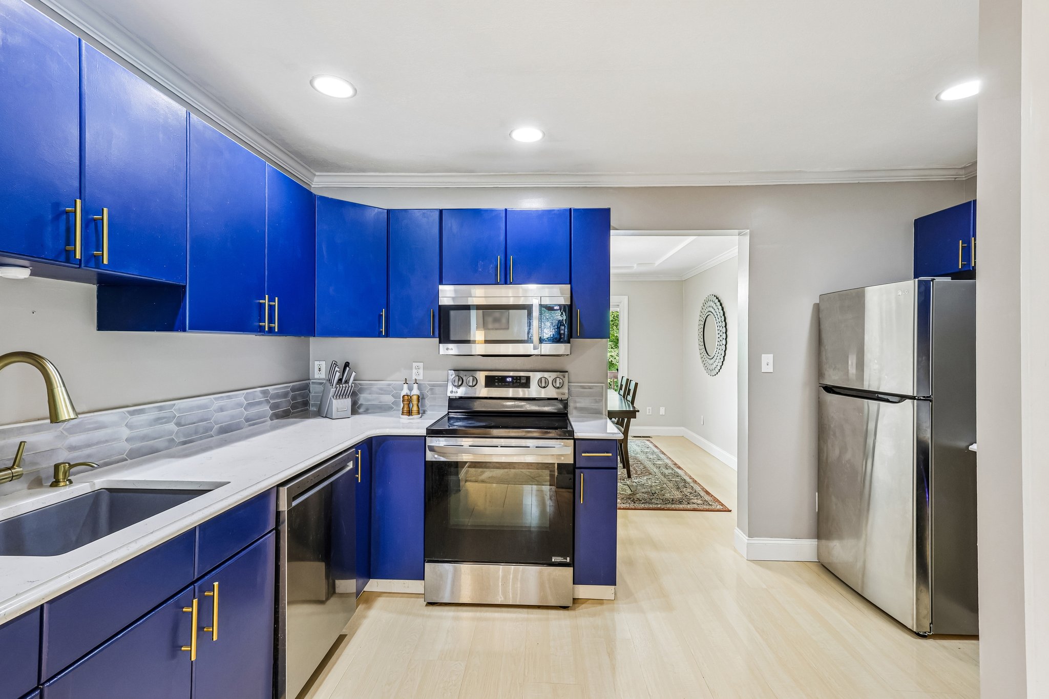 Yale Ave-S0707-017.jpg