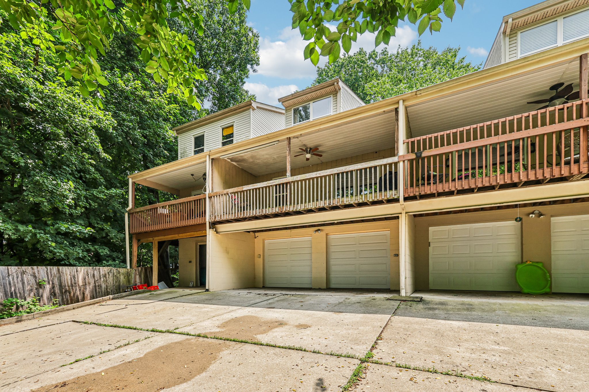 Yale Ave-S0707-051.jpg