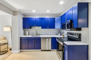 Yale Ave-S0707-015.jpg