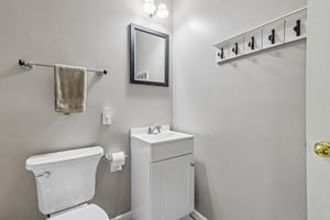 Yale Ave-S0707-022.jpg