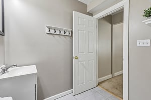 Yale Ave-S0707-023.jpg