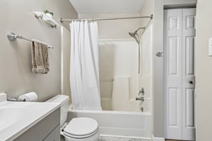 Yale Ave-S0707-032.jpg