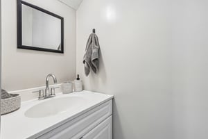Yale Ave-S0707-034.jpg