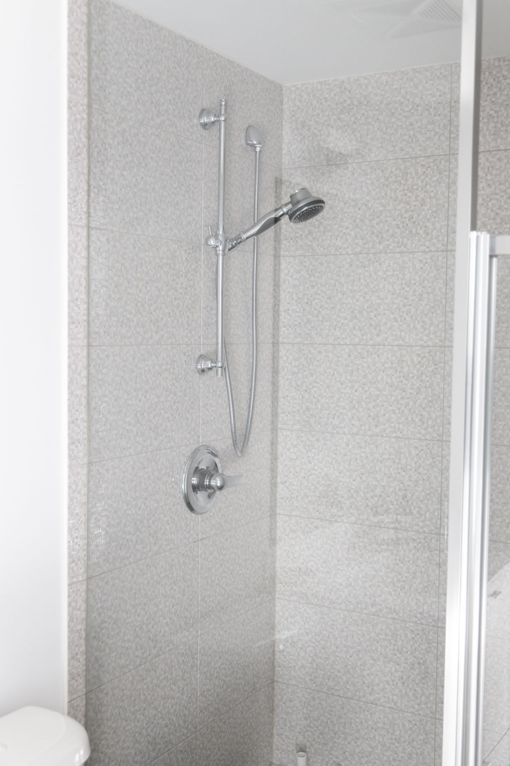 Toronto property showcase — delivered property photograph 25