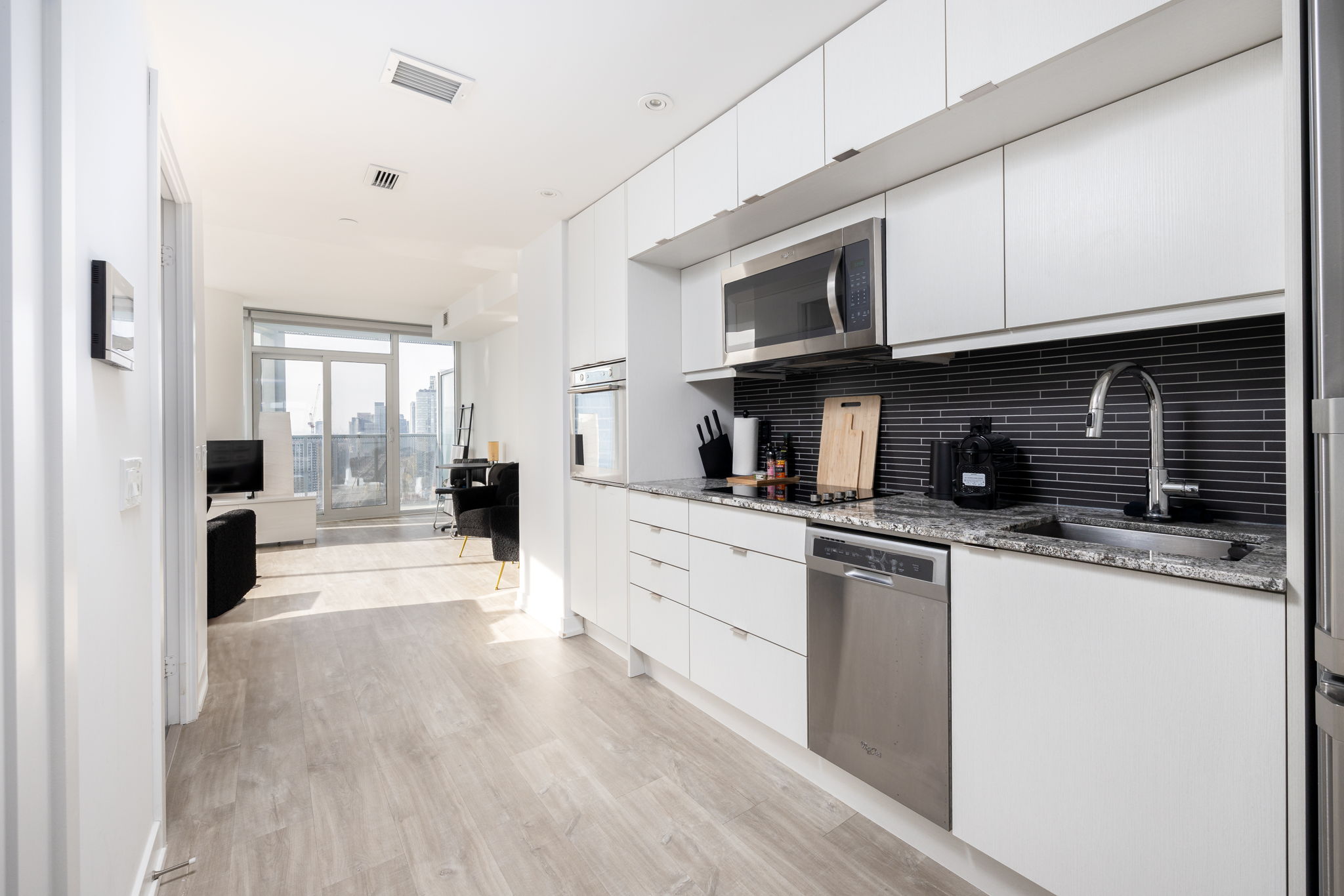 Toronto property showcase — delivered property photograph 9