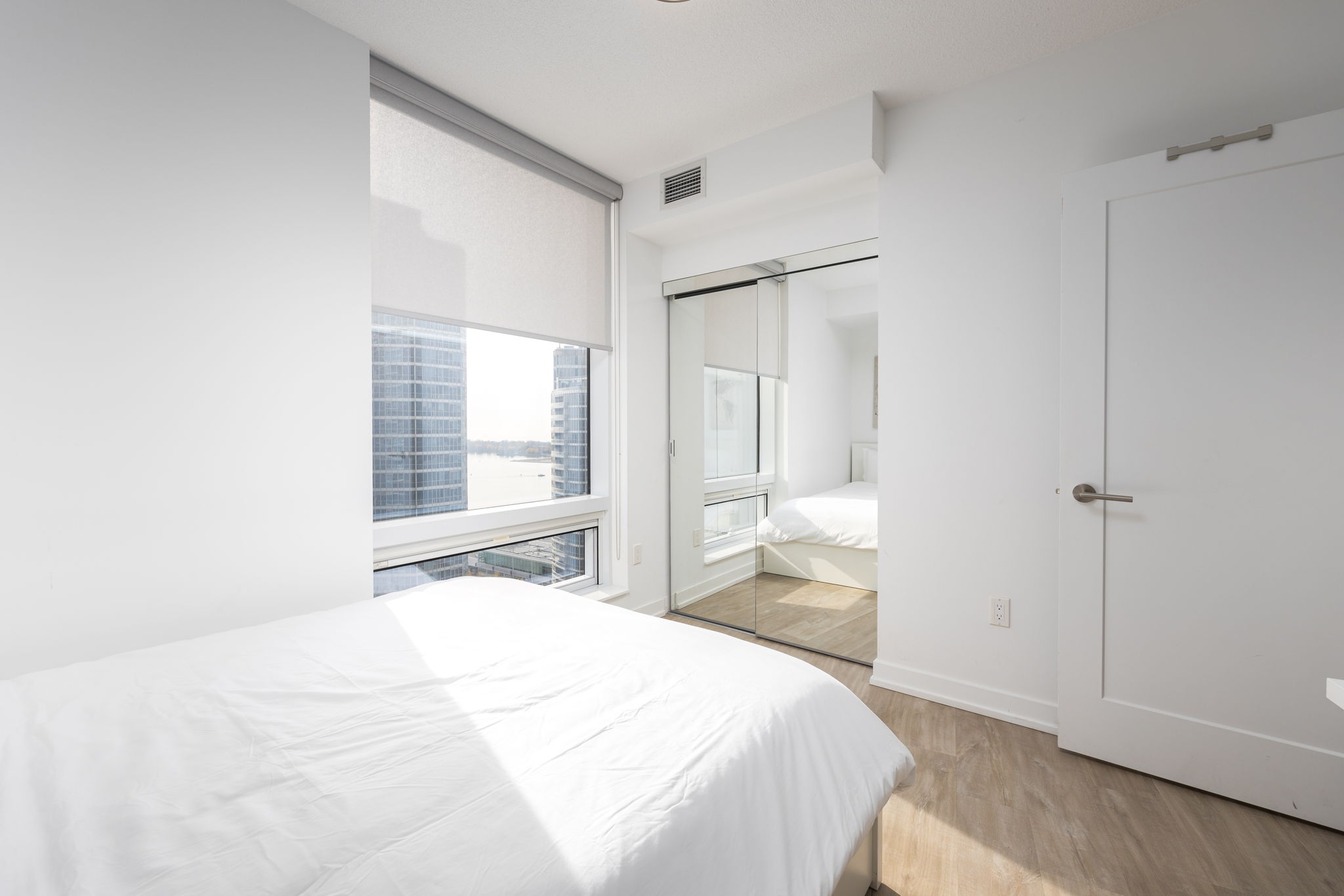 Toronto property showcase — delivered property photograph 13