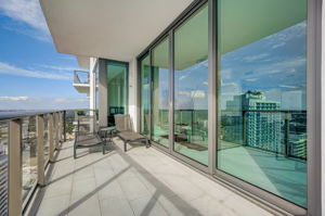  1st Ave N 3407-053