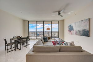  1st Ave N 3407-025