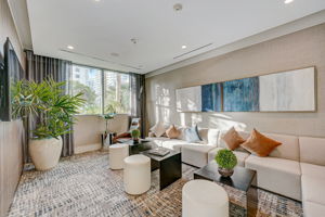  1st Ave N 3407-095