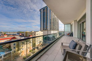  1st Ave N 3407-087