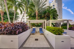  1st Ave N 3407-124