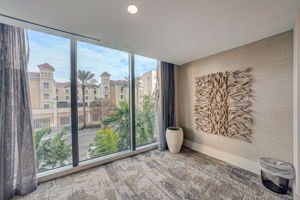  1st Ave N 3407-107