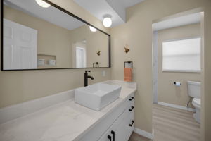 Bathroom2a