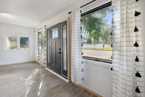 04_Interior
