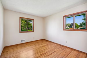 13_Interior