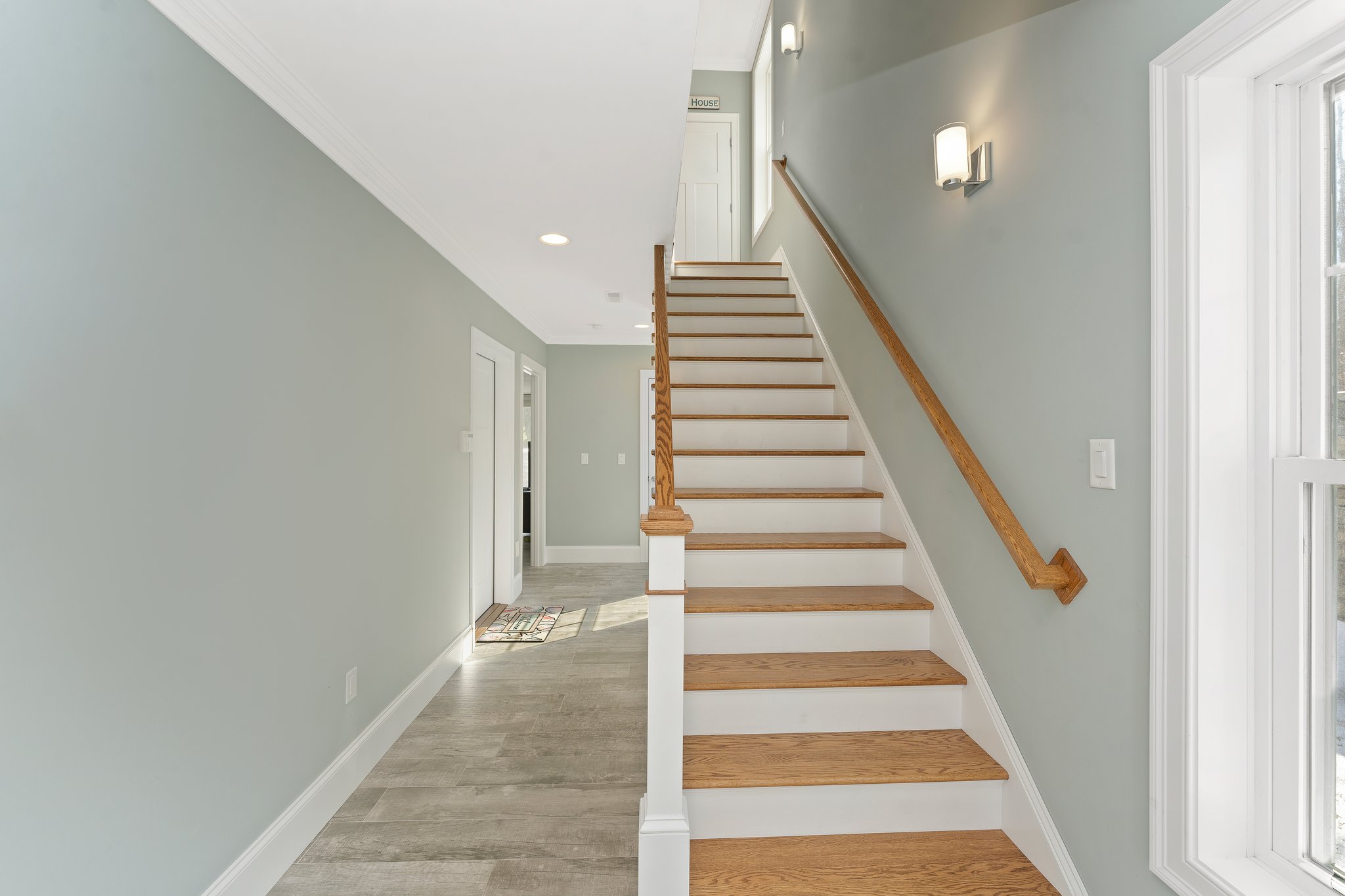 100 Algonquin Rd, Narragansett, RI 02882, USA Photo 39