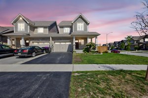 100 Archer Avenue_101 day to dusk.jpeg