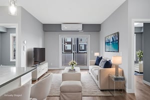 DSC05279 virtually staged.jpeg