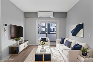 DSC05282 virtually staged.jpeg