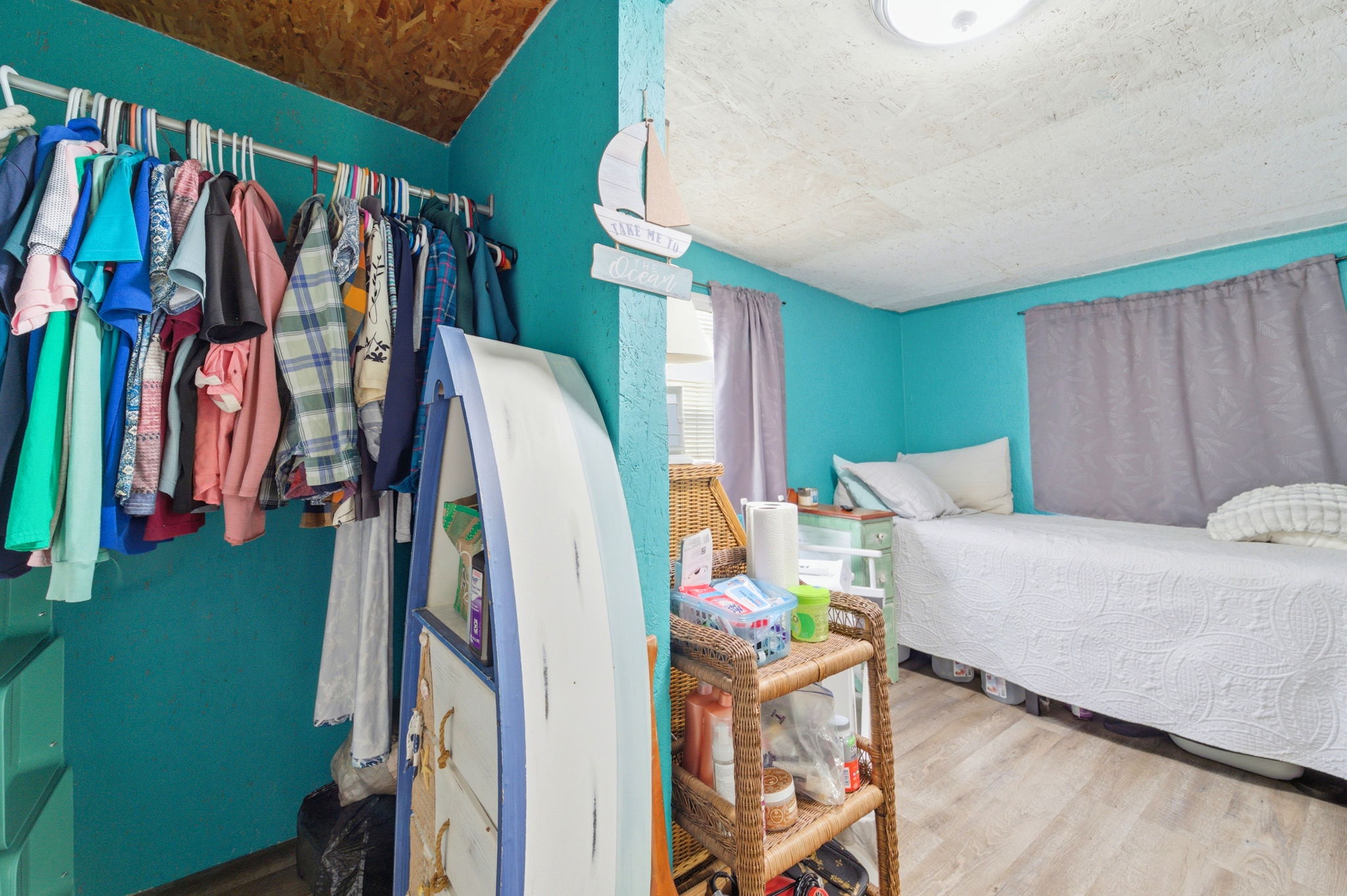 Interiors (13)