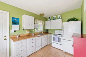 Interiors (7)