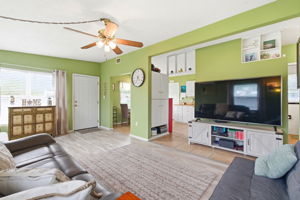 Interiors (19)