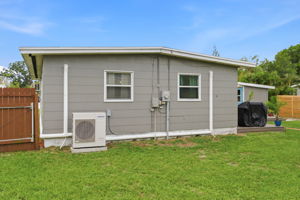Rear Exteriors (4)