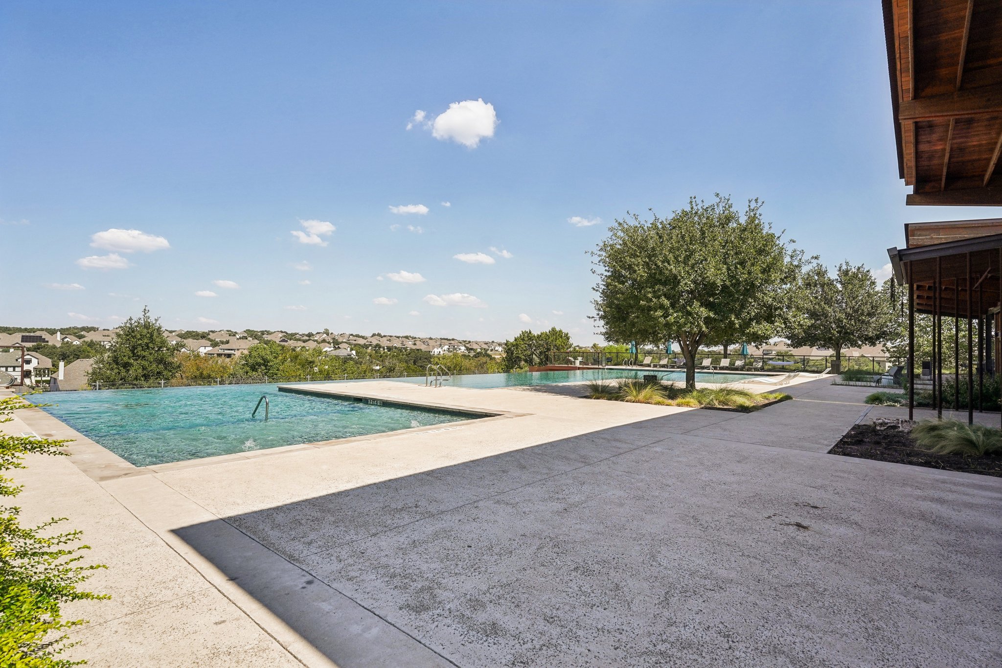 Barefoot Park Ln-0110-912.jpg
