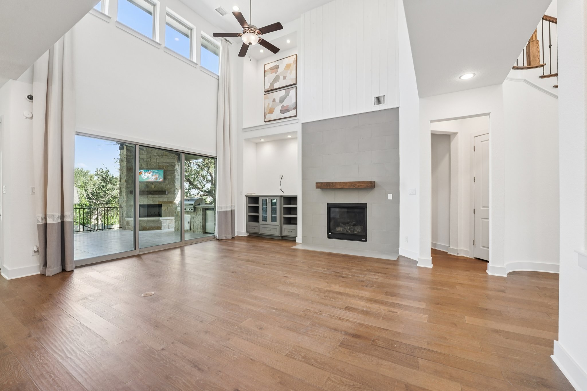 Barefoot Park Ln-S0110-012.jpg