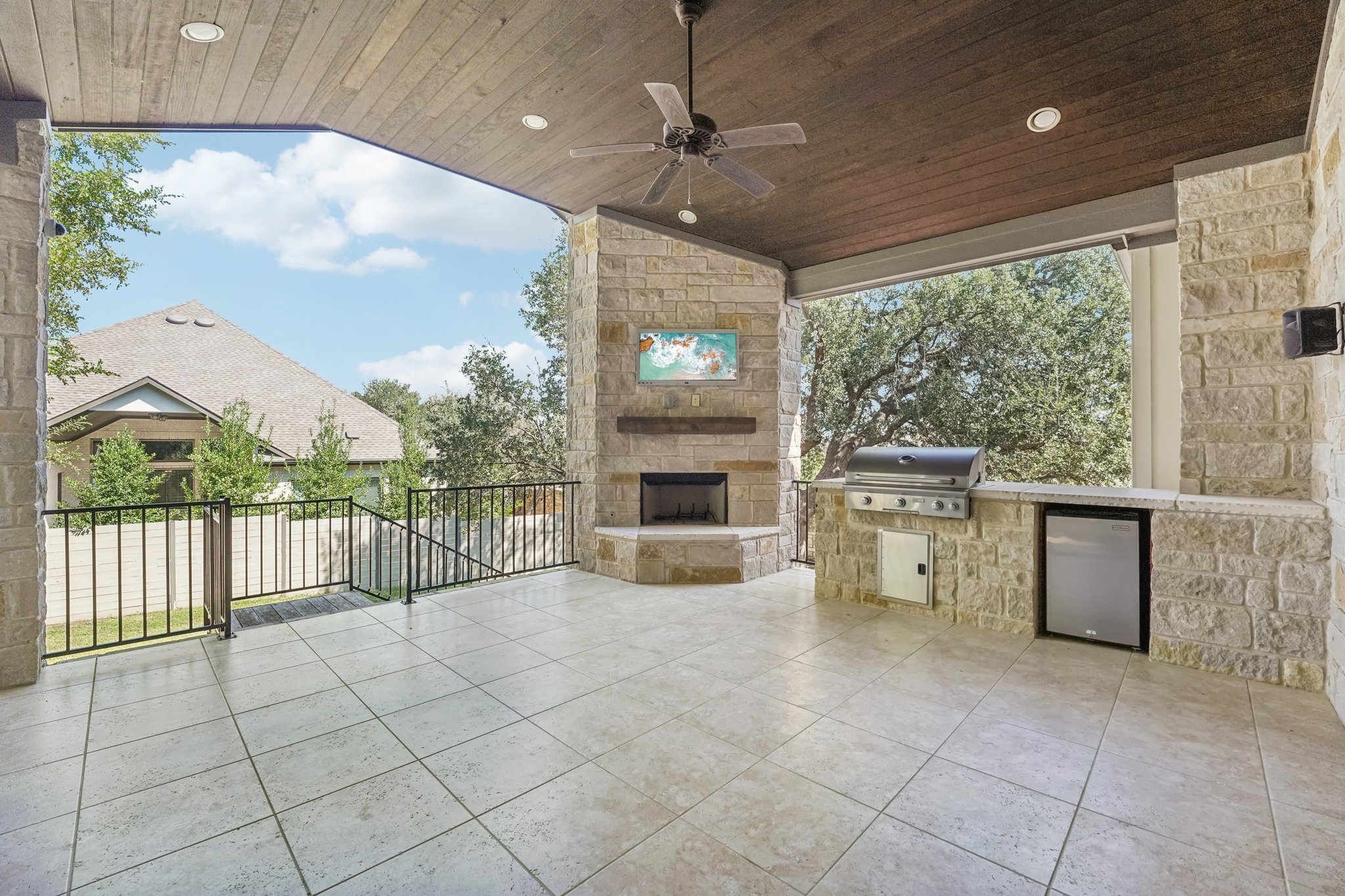 Barefoot Park Ln-S0110-046.jpg