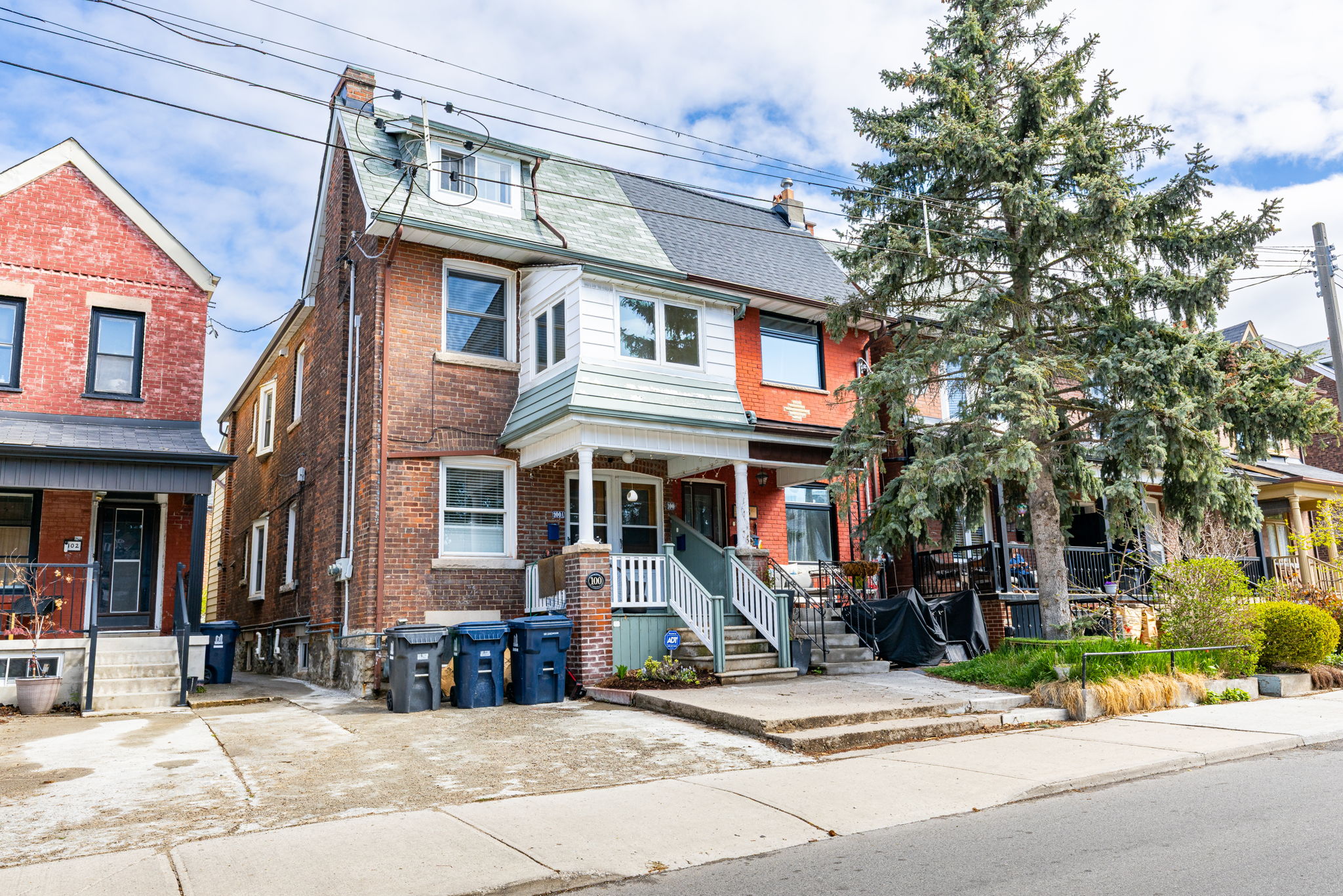 Toronto property showcase — delivered property photograph 2