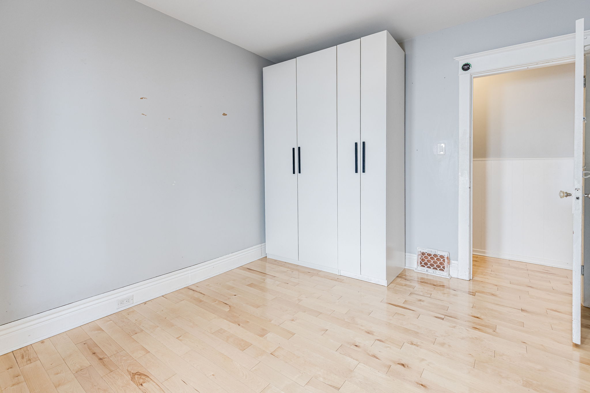 Toronto property showcase — delivered property photograph 18