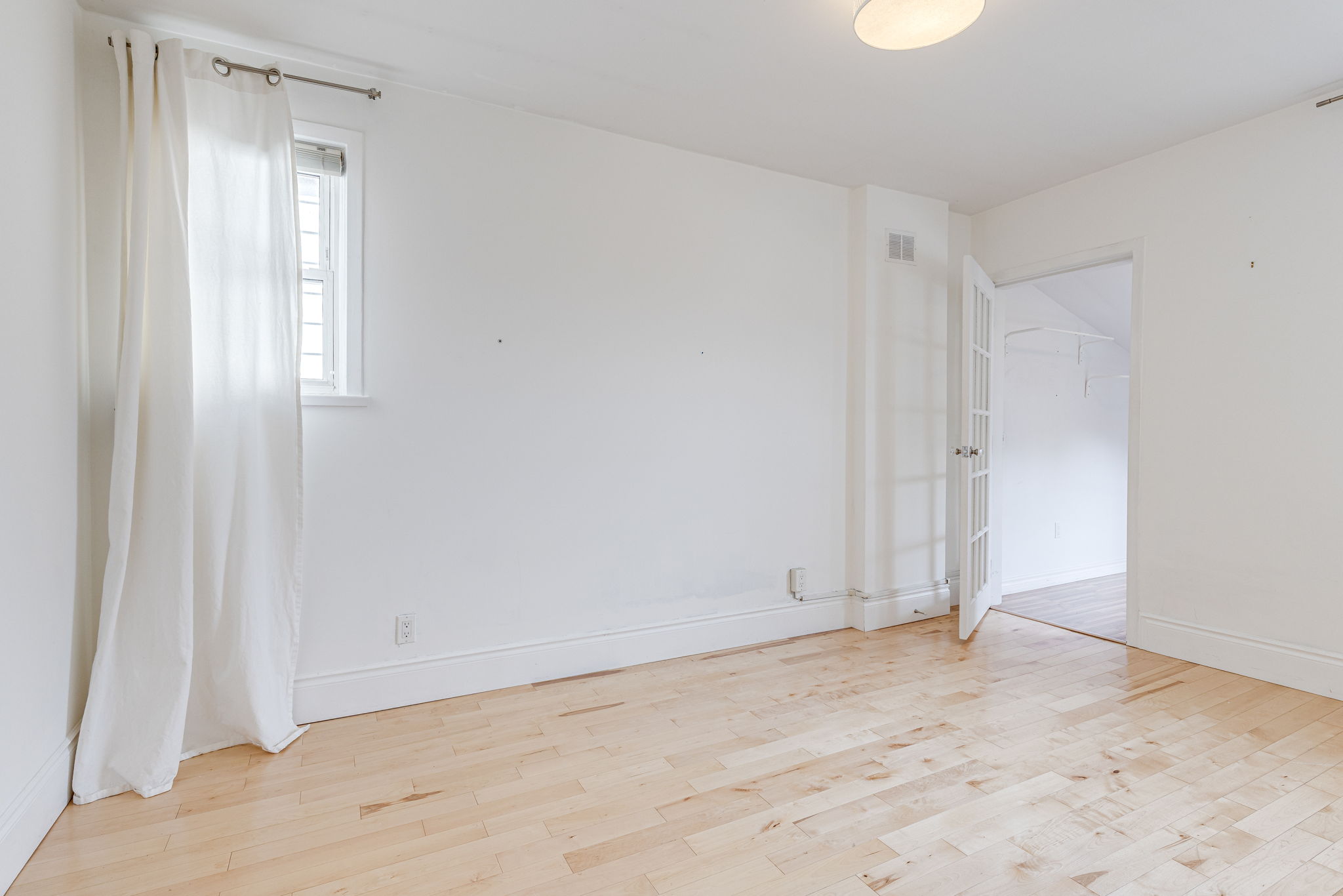 Toronto property showcase — delivered property photograph 20