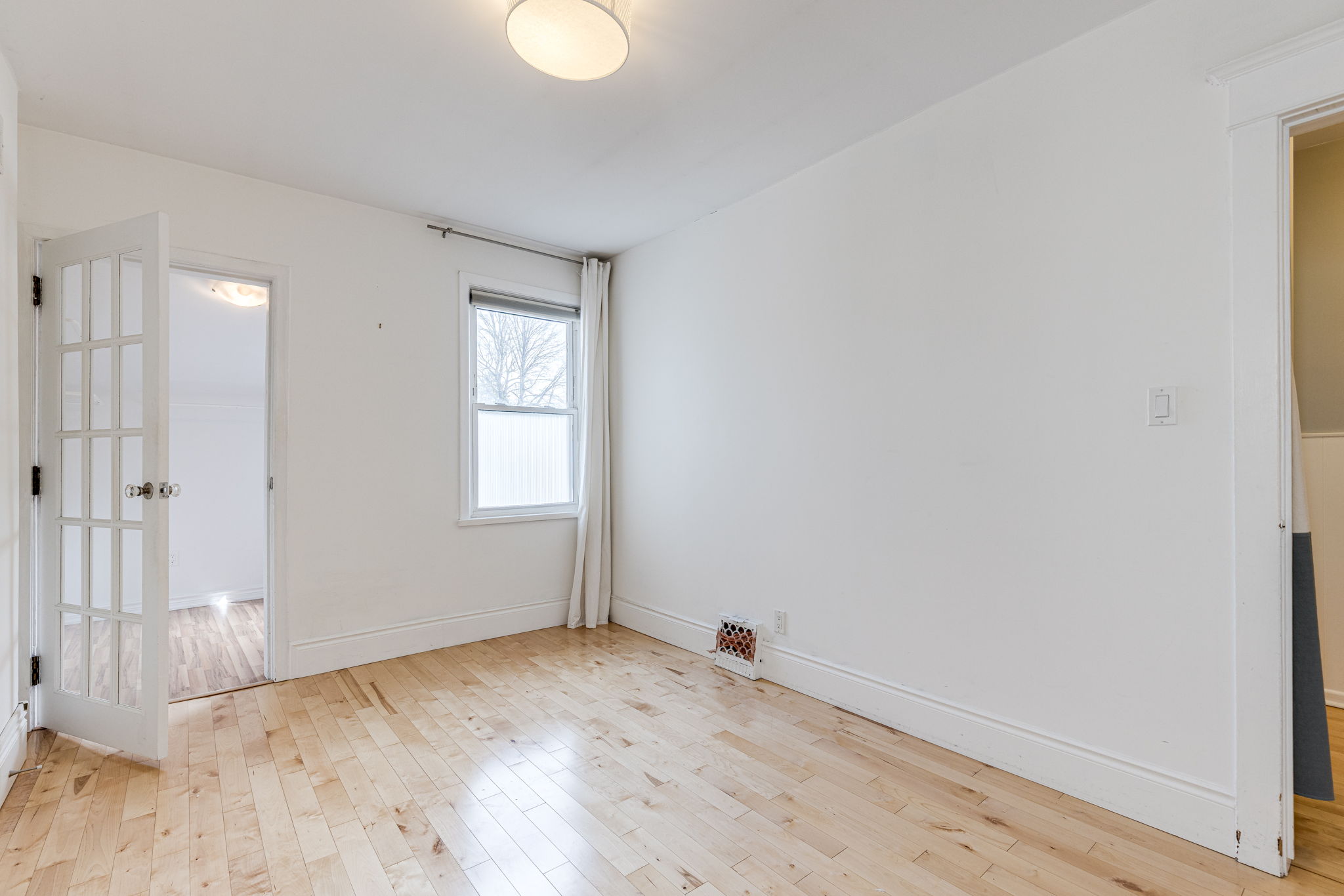 Toronto property showcase — delivered property photograph 22